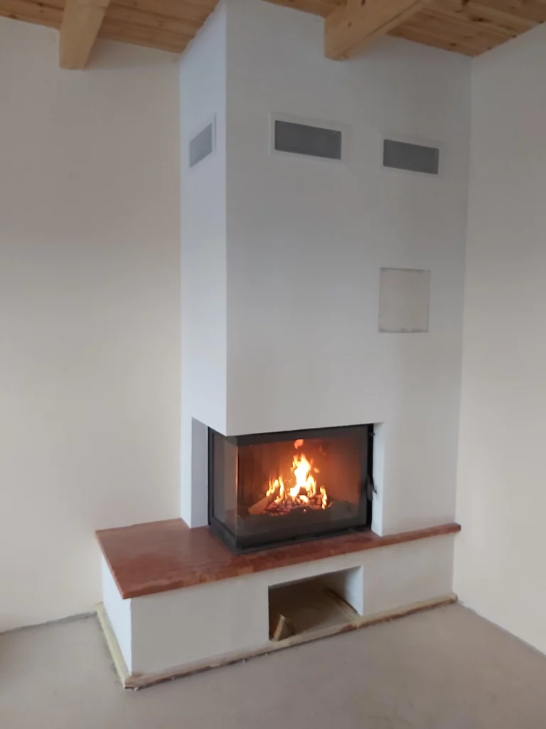 Pilis-S-M modern sarok légfűtéses kandallóbetét